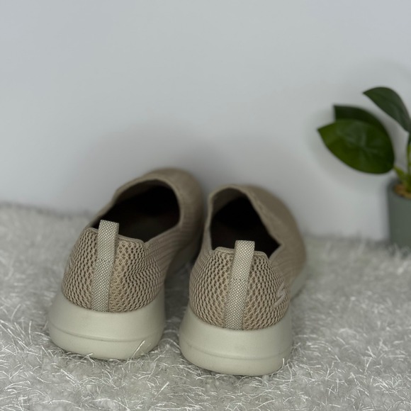 Skechers GOwalk Max Tan Mesh Slip On Sneakers Shoes Women's Size 9 - Picture 5 of 9
